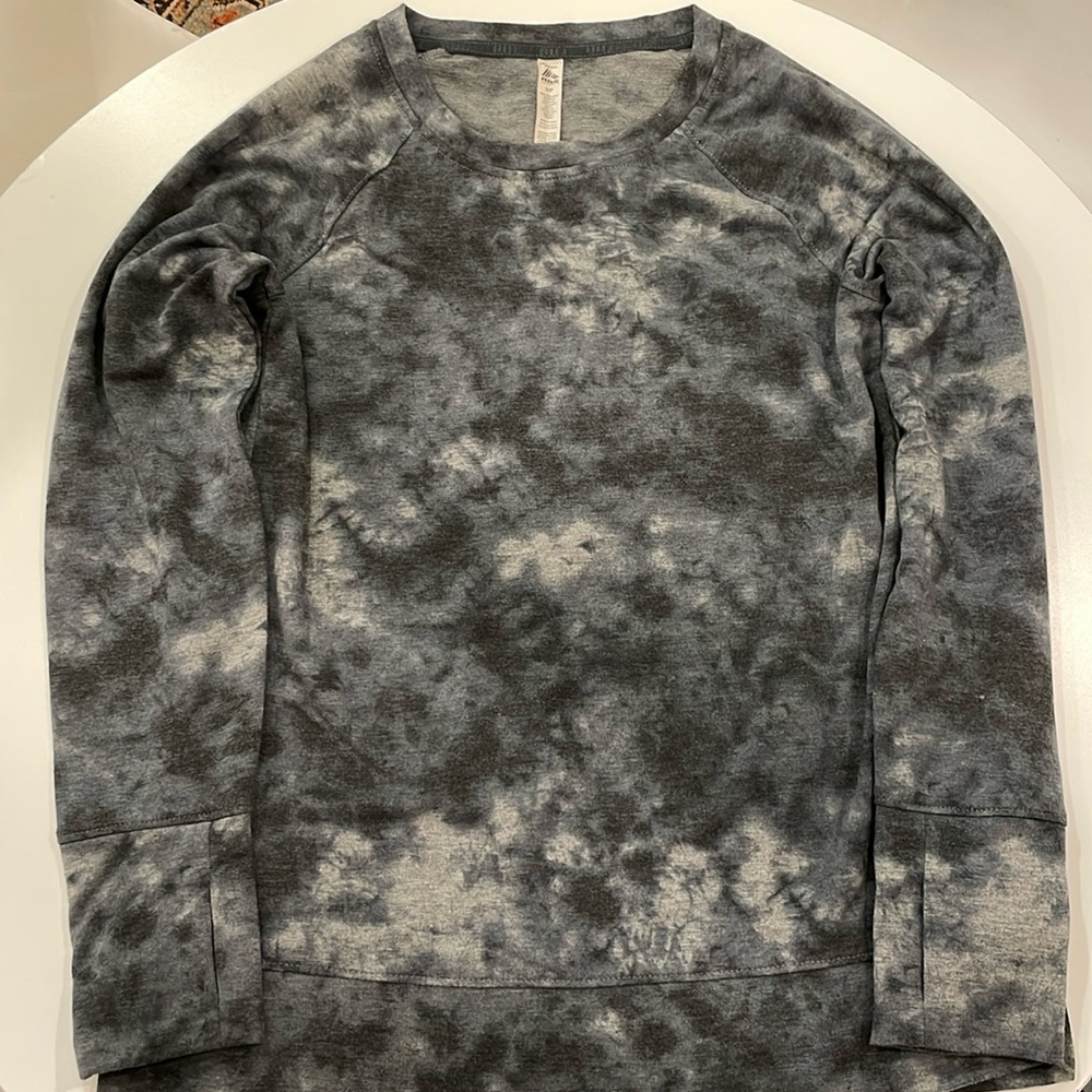Womens RBX long sleeve tie dye shirt size small